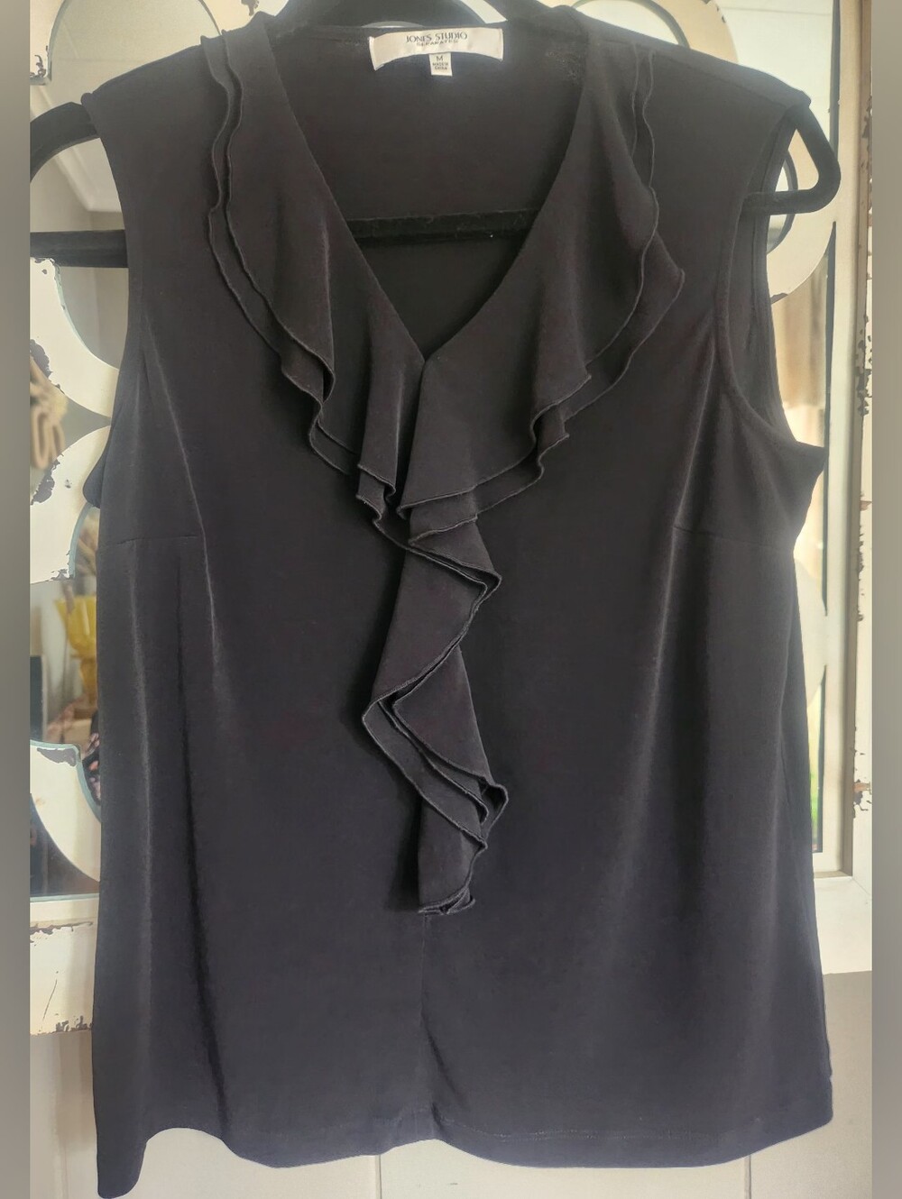 Jones Studio Black Ruffle V-Neck Sleeveless Camisole